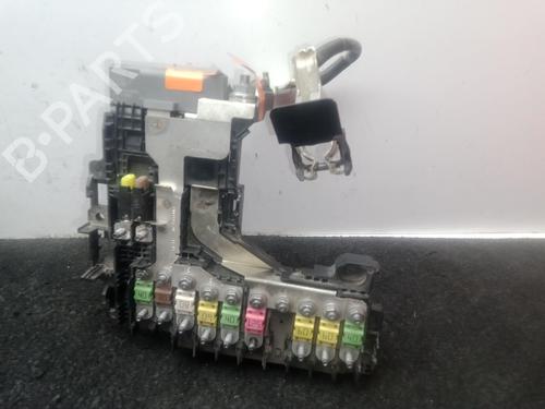 Sikringsdose CITROËN C4 II (NC_) 1.4 VTi 95 (NC8FP0) (95 hp) 30319417