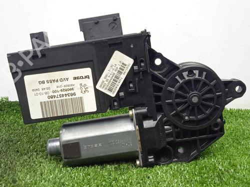 Used Right front window motor PEUGEOT 307 (3A/C) 2.0 HDi 110 (107 hp) 10717539