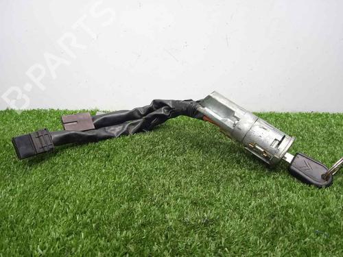 Used Ignition barrel CITROËN ZX (N2) [1991-1999]  8930047