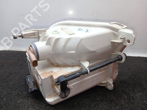 Left front fog light FORD KUGA II (DM2) 1.5 EcoBoost 4x4 | BP39143745C30 - Image 2