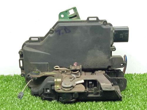 Højre bagtil lås SKODA OCTAVIA I (1U2) 1.9 TDI (100 hp) 8261441