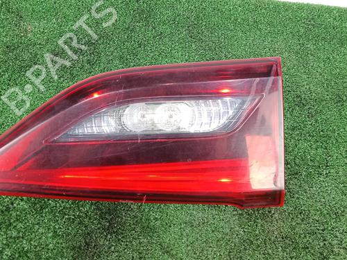 Venstre baglygte bagklap Venstre baglygte bagklap TOYOTA AVENSIS Saloon (_T27_) 1.8 VVT-i (ZRT271_, ZRT271R) (147 hp) 36222242 36222242