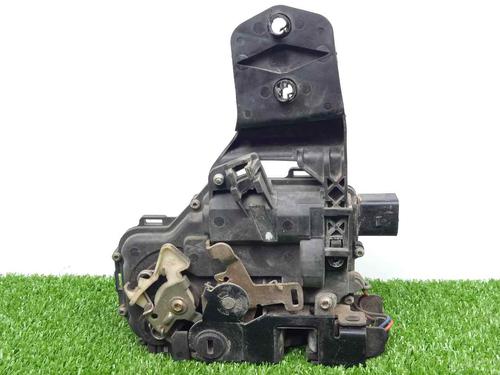 Rear left lock VW PASSAT B5 (3B2) 1.9 TDI | BP8296126C100 