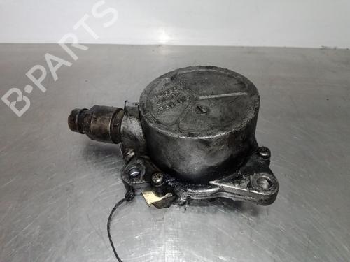 Used Vacuum pump RENAULT MASCOTT Platform/Chassis (UH_, HH_) [1999-2005]  22899870