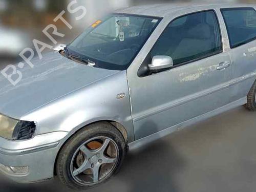 Left headlight VW POLO (6N2) 1.4 | BP16926677C28 