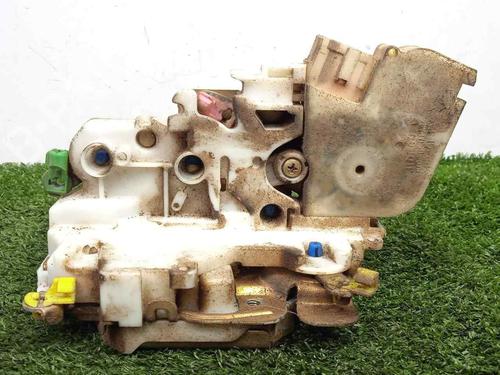 Used Front right lock NISSAN PICK UP (D22) [1997-2025]  29114367
