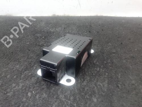 Used Electronic module VW GOLF VI (5K1) 1.6 TDI (105 hp) 31329348