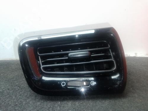 Used Air vent KIA RIO IV (YB, SC, FB) 1.4 CRDi 77 (78 hp) 30271832