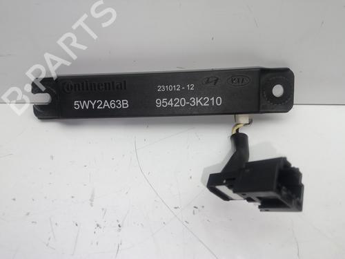 Used Electronic module HYUNDAI ix35 (LM, EL, ELH) [2009-2016]  15481631