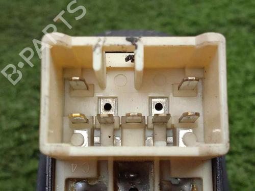 Left rear window switch HYUNDAI ACCENT II (LC)  | BP21552652I29 
