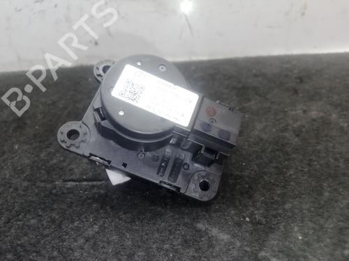 electronic-module-peugeot-2008-ii-ud_-us_-uy_-uj_-ur_-uc_-2019-31971418 main image
