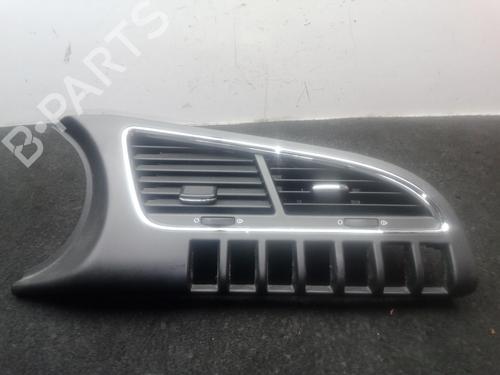 Used Air vent Air vent PEUGEOT 3008 I MPV (0U_) 2.0 HDi 150 / BlueHDi 150 (150 hp) 33287395 33287395