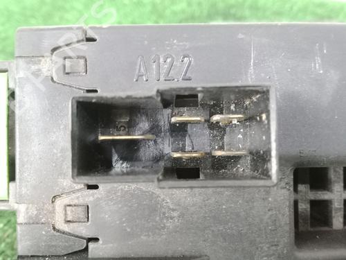 Fuse box VW LT 28-46 II Platform/Chassis (2DC, 2DF, 2DG, 2DL, 2DM) 2.8 TDI | BP32043243E1 