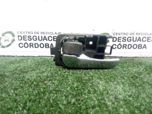 Used Front left interior door handle NISSAN X-TRAIL I (T30) [2001-2013]  15853671