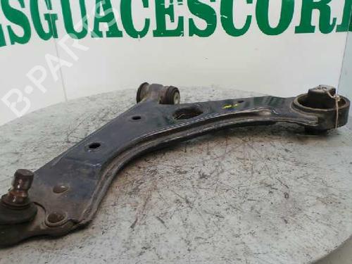 Used Left front suspension arm FIAT GRANDE PUNTO (199_) 1.2 (65 hp) 5684266