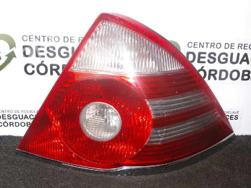 Used Right taillight FORD MONDEO III (B5Y) 2.0 16V TDDi / TDCi (115 hp) 5698288