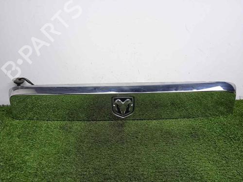 Trunk håndtak DODGE NITRO 2.8 CRD (177 hp) 17513709