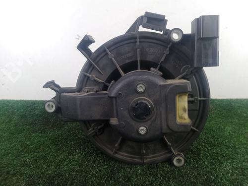Heater blower motor IVECO DAILY VI Van 35S16, 35C16, 40C16, 50C16, 70C16 | BP35813146M62 - Image 2
