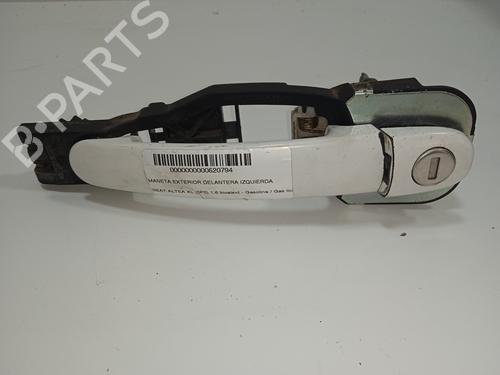Used Front left exterior door handle SEAT ALTEA XL (5P5, 5P8) 1.6 (102 hp) 12543337