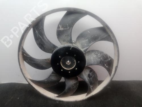 Used Radiator fan DACIA DUSTER (HS_) 1.5 dCi (HSMC) (107 hp) 30717675