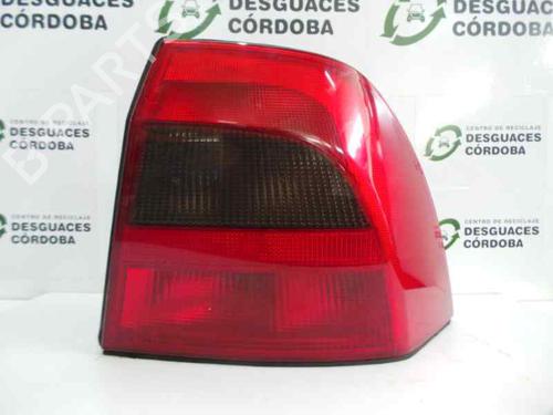 Used Right taillight OPEL VECTRA B (J96) 1.6 i 16V (F19) (100 hp) 5712491
