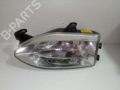 Used Left headlight FIAT PALIO Weekend (178_, 173_, 373_, 374_, 171_) 1.2 (178DYE1A, 178DYE1AAP, 178DYE1AAT) (80 hp) 27831559