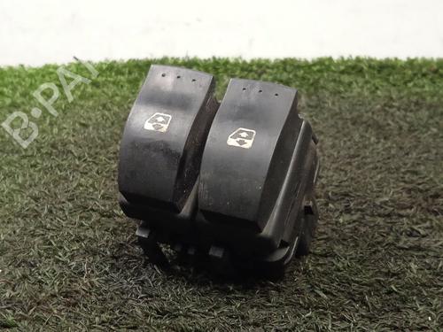Used Left front window switch RENAULT CLIO II (BB_, CB_) 1.2 (BB0A, BB0F, BB10, BB1K, BB28, BB2D, BB2H, CB0A,... (58 hp) 29239784
