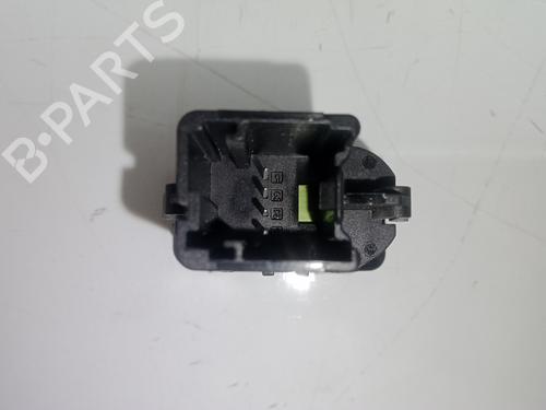 Right rear window switch FORD KUGA I 2.0 TDCi | BP16057289I28 
