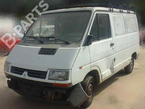 RENAULT TRAFIC Van (T_, P_, V_)    749661