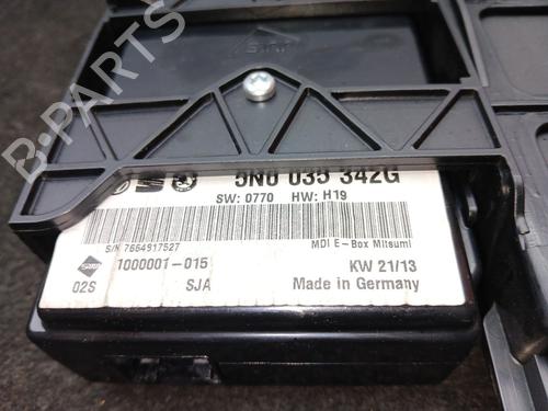 Electronic module VW PASSAT B7 (362) 2.0 TDI | BP35945325M83 - Image 3