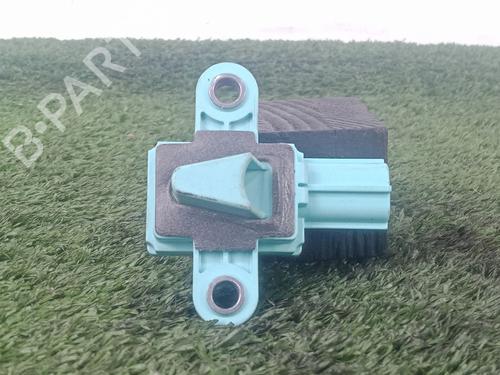 Electronic sensor AUDI Q5 (8RB) 2.0 TDI quattro | BP35931580M84 - Image 2