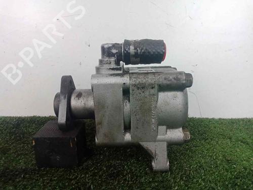 Używane Pompa wspomagania kierownicy BMW 3 (E46) 316 i (105 hp) 28622877