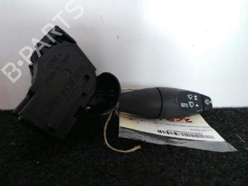Used Steering column stalk FORD MONDEO III Saloon (B4Y) 1.8 16V (125 hp) 5690889