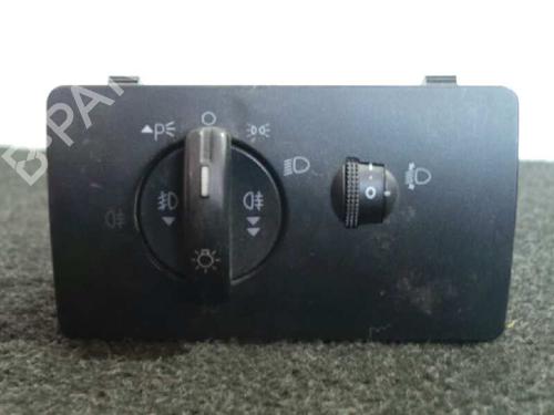 Used Headlight switch FORD MONDEO III Saloon (B4Y) 1.8 16V (125 hp) 14483639