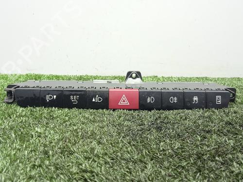 Advarselskontakt IVECO DAILY VI Van 35S18, 35C18, 40C18, 50C18, 60C18, 65C18, 70C18 (180 hp) 31157449