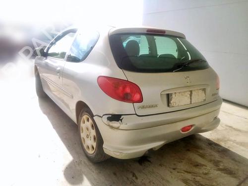 Fuse box PEUGEOT 206 Hatchback (2A/C) 1.4 HDi eco 70 | BP31801369E1