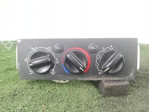 Commande Chauffage RENAULT MASTER II Van (FD) 3.0 dCi 140 (FD0T, FD0S, FD2T, FD3S, FD8S) (136 hp) 31971965
