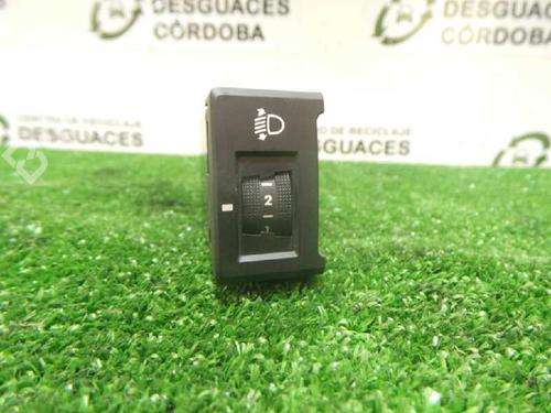 Used Headlight switch HYUNDAI i30 (FD) 1.6 CRDi (116 hp) 23400422