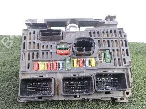 Used Fuse box Fuse box PEUGEOT 407 (6D_) 2.0 HDi 135 (6DRHRH, 6DRHRE, 6DRHRG, 6DRHRJ) (136 hp) 32426617 32426617