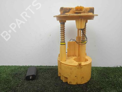Used Fuel pump RENAULT CLIO III (BR0/1, CR0/1) [2005-2014]  7517816