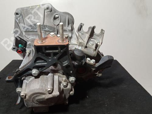 Gearbox FIAT DOBLO Cargo (263_) 1.3 D Multijet (263WXU1A, 263ZXU1A, 263WYB1A, 263ZYB1A) 22454134637 | - | 4134637 | 5 | VELOCIDADES | MANUAL