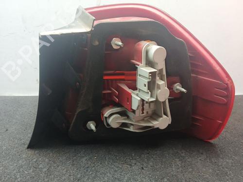 Left taillight BMW 3 (E90) 320 d | BP39264025C34 - Image 2