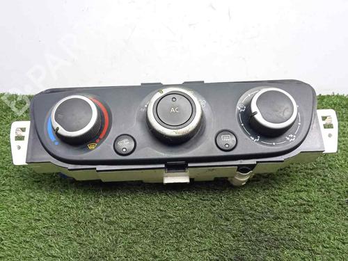 Used Climate control RENAULT MEGANE III Hatchback (BZ0/1_, B3_) [2008-2025]  19108172