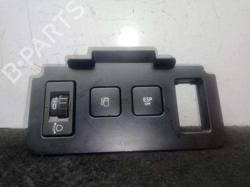 Used Switch CITROËN C4 II (NC_) 1.4 VTi 95 (NC8FP0) (95 hp) 30319427