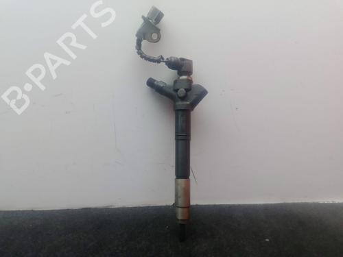 Used Injector TOYOTA COROLLA Verso (ZER_, ZZE12_, R1_) 2.2 D-4D (AUR10_, AUR10R) (136 hp) 28106941