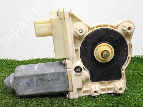 Left rear window motor BMW 7 (E65, E66, E67) 730 d | BP28420830E23