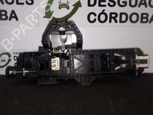 Front right exterior door handle MERCEDES-BENZ C-CLASS (W204) C 220 CDI (204.002) | BP5744222C129 