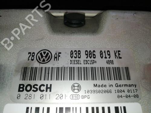Used Engine control unit (ECU) SKODA SUPERB I (3U4) 1.9 TDI (130 hp) 26383002