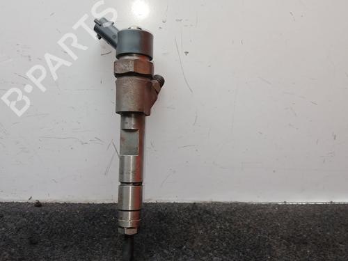 Inyector Inyector RENAULT MASTER II Van (FD) 1.9 dCi 80 (FD0P) (82 hp) 37269894 37269894
