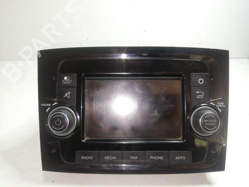 Used Radio FIAT DOBLO Cargo (263_) 1.3 D Multijet (263WXU1A, 263ZXU1A, 263WYB1A, 263ZYB1A) (95 hp) 28817976